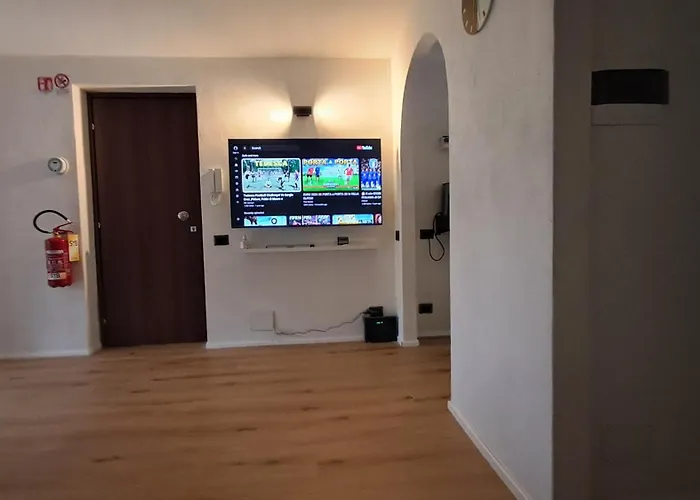 Lägenhet Alfaro54 Brunate